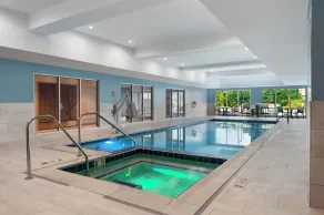 Holiday Inn Express & Suites Pittsfield-Lenox-Berkshires by IHG - Piscine