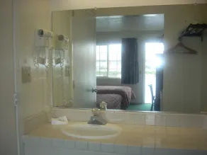 Economy Inn Seaside - Salle de bain