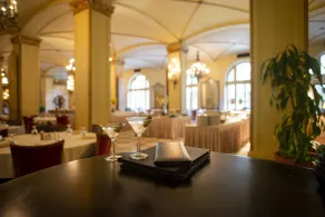 Arlington Resort Hotel & Spa - Restaurant