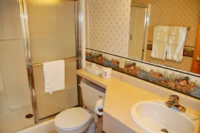 Peters Sunset Beach Resort and Golf - Bathroom