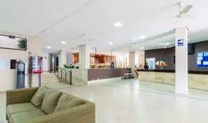 Apartamentos Complejo Eurhostal - Réception