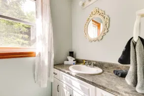 Vermont Vacation Rental ~ 11 Mi to Lake Willoughby - Interior