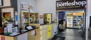 The Bowlo Holiday Cabins - Reception
