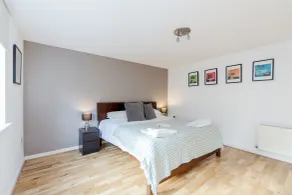 The Bateman's Shoreditch 2 Bed Flat by BaseToGo - Rom