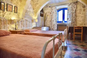 Ta 'Martin Farmhouse - Casa de férias em Gozo, Malta - Quarto