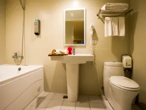 Hotel 6 - Wannien - Bathroom