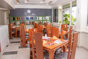 WAFFLES SUITES - Restaurant