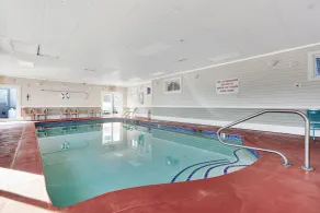 Abellona Inn & Suites - Pool