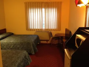 Royal Hotel - Room