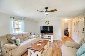 Near ATV & Hiking Trails: Home w/ Deck in Oneida! - Innenbereich