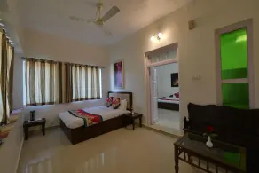 Hotel Karnavati - Room