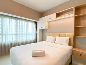 Restful And Functional Studio Apartment At Springlake Summarecon Bekasi - Værelse