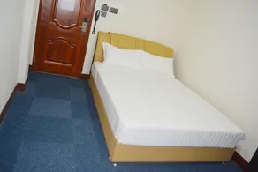 999 Hotel - Chambre