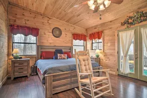 Douglas Lake Cabin w/ Mountain-view Deck & Grill - Rom