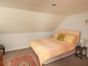 Limestone Cottage - Room