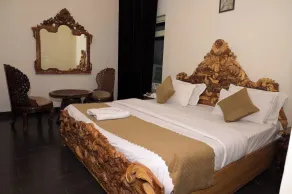 NDBL Hotel Near Hari Ki Pauri Haridwar - Chambre