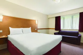 Days Inn Hotel Warwick South - Southbound M40 - Room