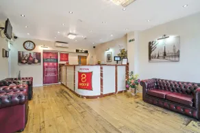 Lucky 8 Hotel - Reception