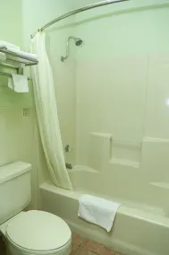Budget Inn - Salle de bain