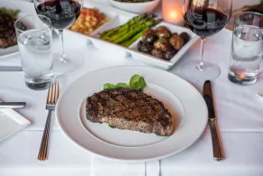 Hilton Milwaukee - Restaurant