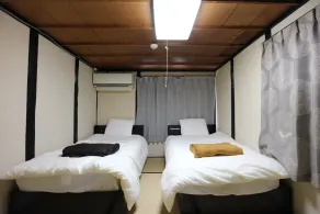 The Neighbors Tsukamoto - Room
