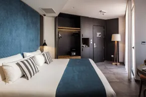 Urban Rooms by NEU Collective - Habitación