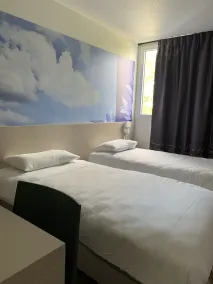 Kyriad Direct - Bourg les Valence - Chambre