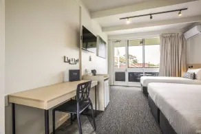 Nightcap at Seaford Hotel - Room