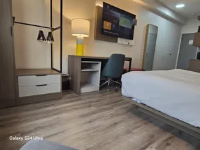 Comfort Inn & Suites Mason City - Clear Lake - Room