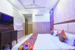 FabHotel City Walk - Zimmer