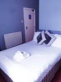 The Grey Horse - Room