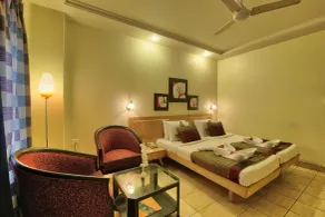 Vishwaratna Hotel - Rum