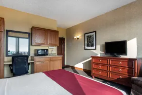 Shoreline Inn & Conference Center, an Ascend Collection Hotel - Chambre