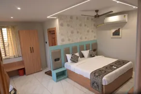 Hotel Spot Light - Room