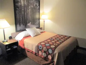 Super 8 by Wyndham Bemidji MN - Chambre
