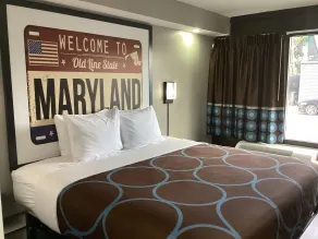 Super 8 by Wyndham Baltimore Northwest - Chambre