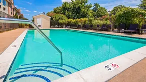 Best Western Denton Inn - Pool