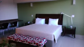 Ipe Center Hotel - Room