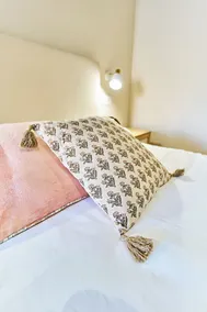 Apartamentos Delia by gaiarooms - Chambre