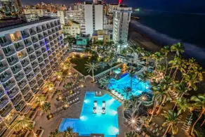 San Juan Marriott Resort and Stellaris Casino - Pool