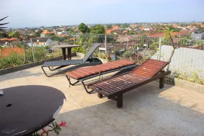 Sans Sunset Point Seminyak - Pool