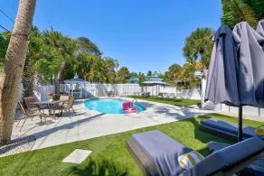 The Ringling Beach House - Pool