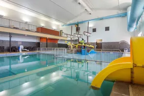 Comfort Inn & Suites Mitchell I-90 - Piscine