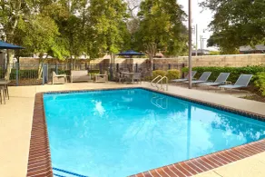 Courtyard by Marriott New Orleans Metairie - Piscine