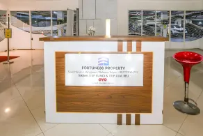 Collection O Fortune 88 Kamala Lagoon Reception at Indomaret and White Forest - Reception