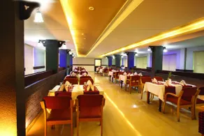 Hotel Virad - Restaurante