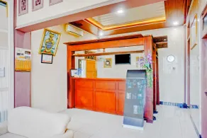 Collection O Darussalam Near Universitas Syiah Kuala Formerly Meurah Mulia - Reception