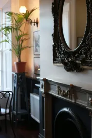 Number 8 The Townhouse - Réception