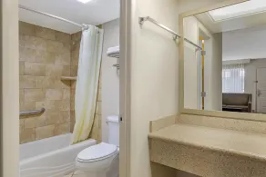 Best Western Inn Of Palatka - Badrum