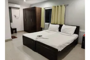 Capital O 44354 Jubilee Banjara Suites - Quarto